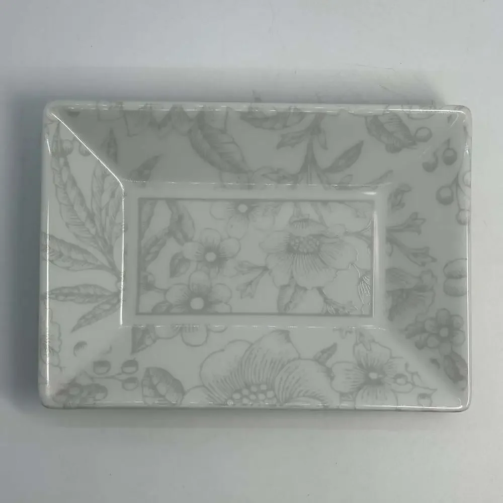 Rare Tiffany & Co Clinique Porcelain Trinket Jewelry Vanity Tray Plate Soap Dish